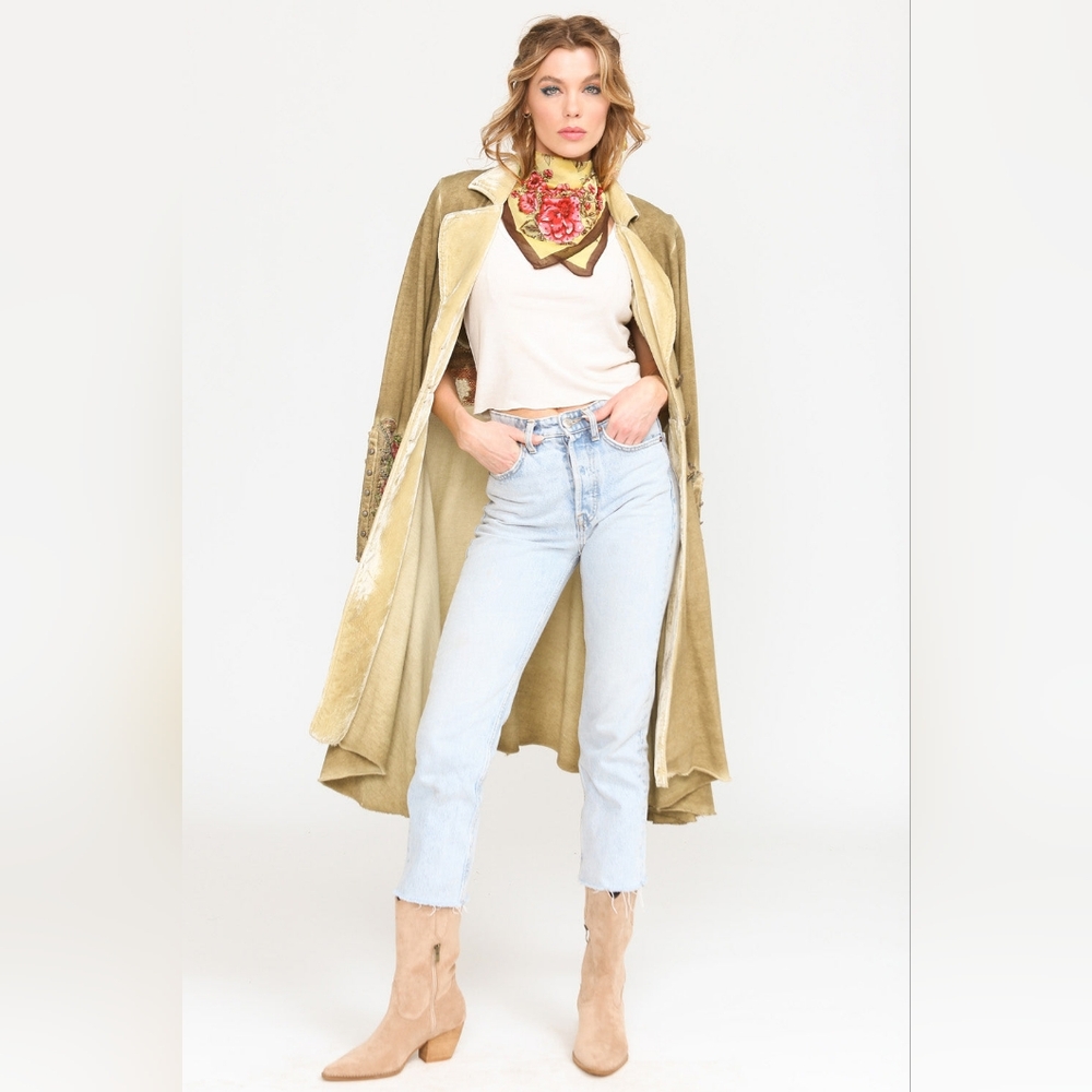Aratta The Heart of Autumn Coat In Antique Bronze - Picture 8 of 12